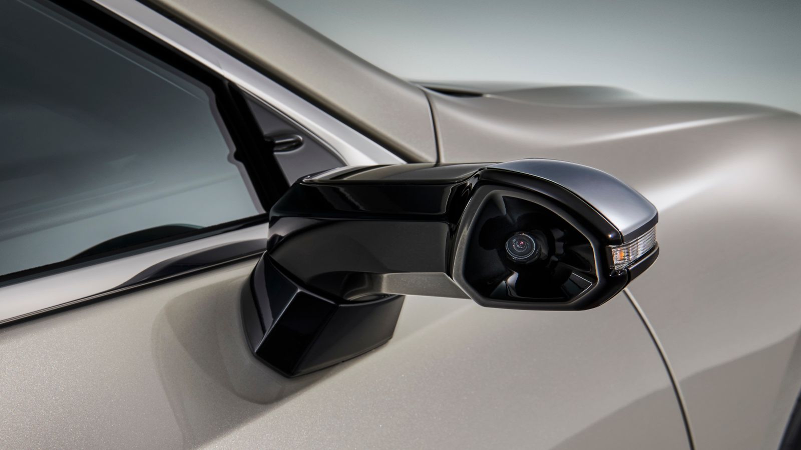 Lexus camera mirrors